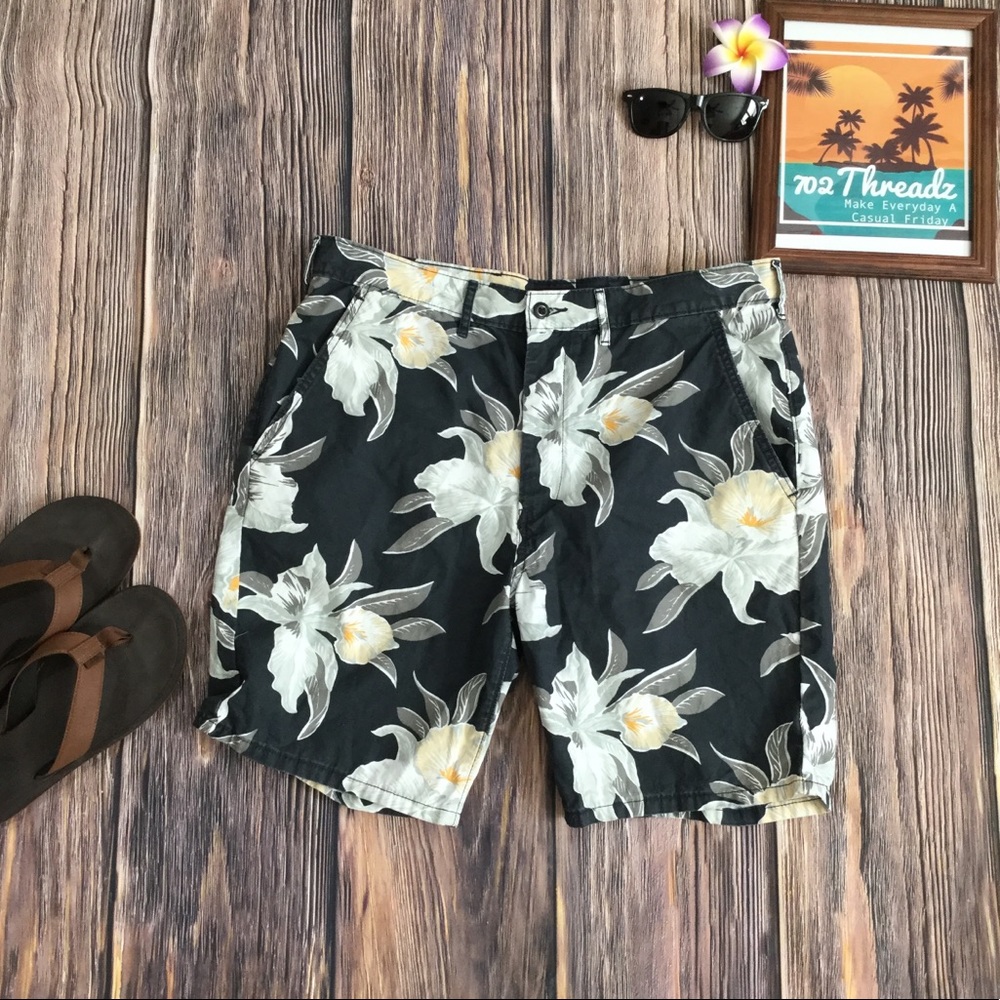 Levi’s Hawaiian Style Cotton Shorts